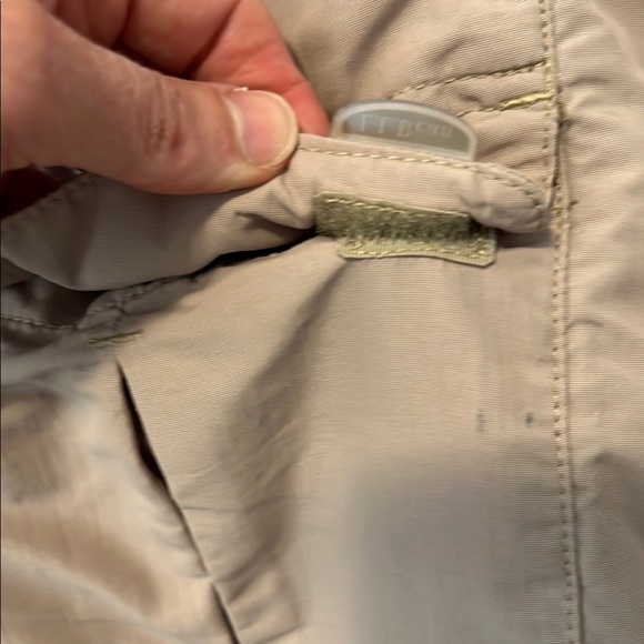 L.L. Bean Tan Cargo Pants Convertible Outdoor Wear - Picture 5 of 8